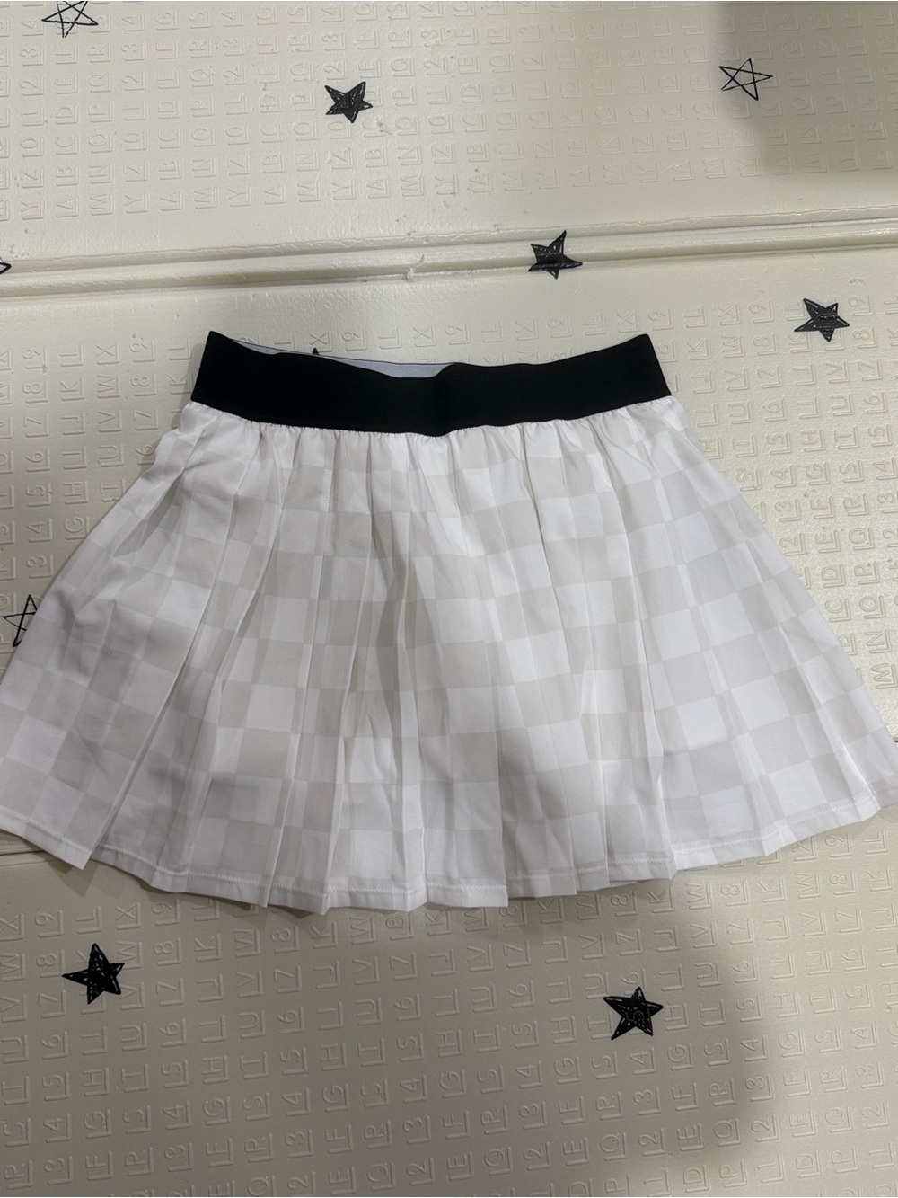 JoyLab White Checked Skirt with Black Waistband